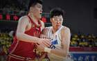 周琦15+10，北京險勝山西，家子歡呼。