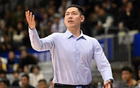張慶鵬領(lǐng)隊(duì)訓(xùn)練，全隊(duì)汗流浹背，四將缺席，調(diào)整持續(xù)中。