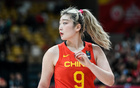 女籃新動(dòng)態(tài)！李夢(mèng)現(xiàn)身國(guó)家隊(duì)海報(bào)，引熱議！